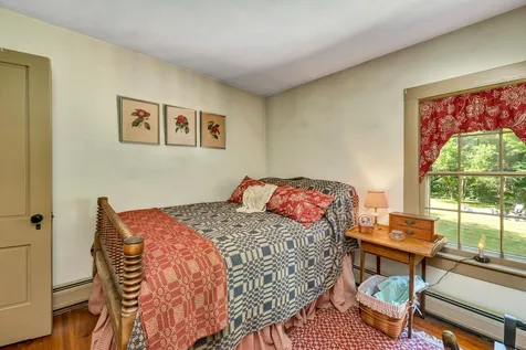 15 Tibbetts Road Wolfeboro NH 03894