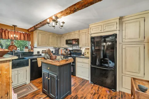 15 Tibbetts Road Wolfeboro NH 03894