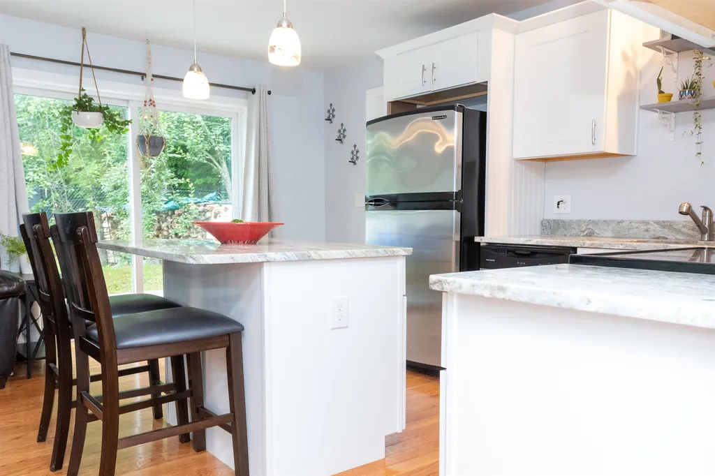 71 Corbett Road Barrington NH 03825