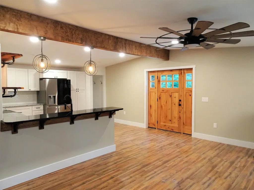 124 Hatch Corner Road Meredith NH 03253