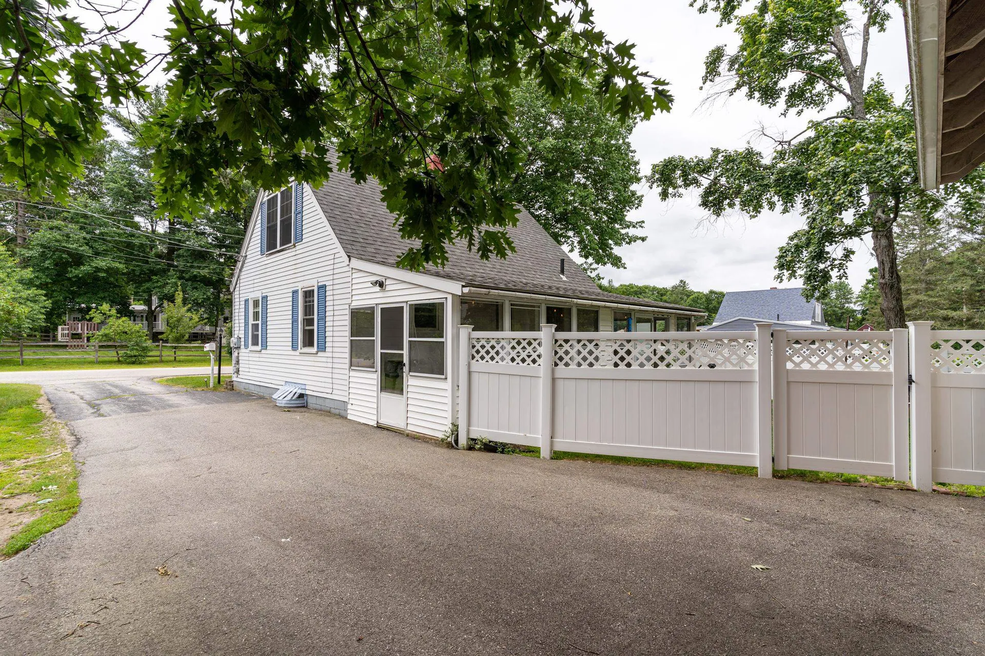 39 Harding Street Rochester NH 03867
