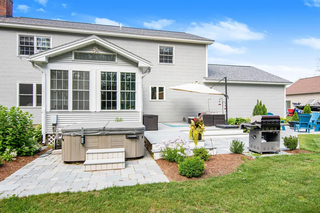 189 Crossfield Drive Colchester VT 05446