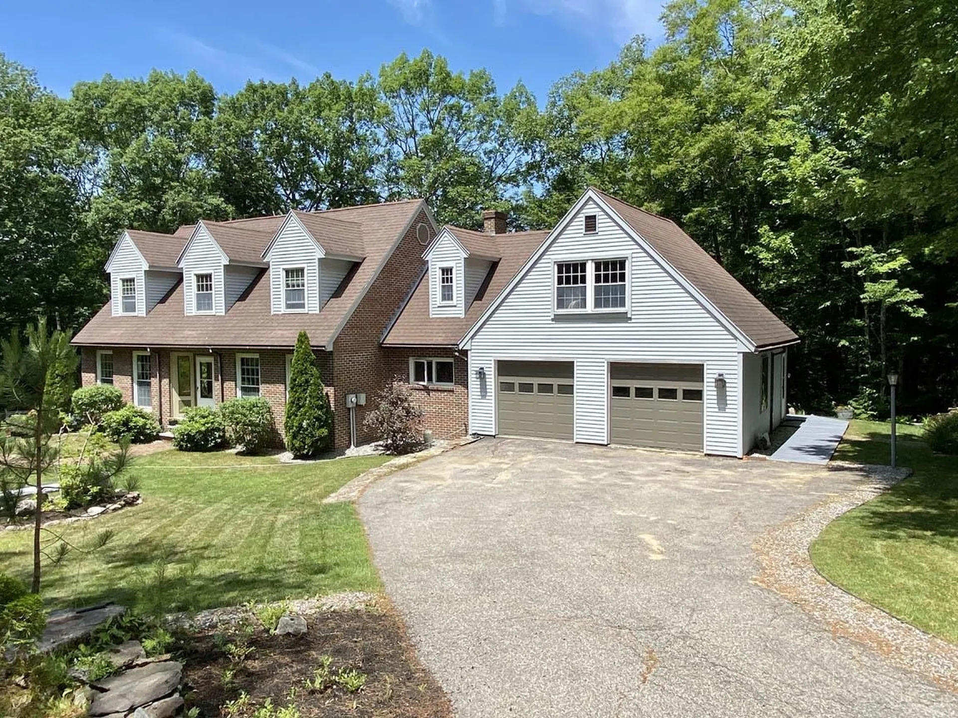 21 Trivett Lane Holderness NH 03245