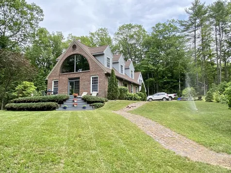 21 Trivett Lane Holderness NH 03245
