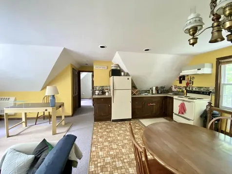 21 Trivett Lane Holderness NH 03245