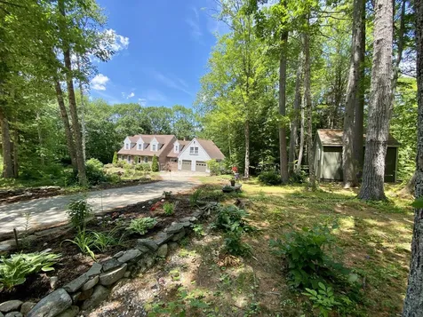 21 Trivett Lane Holderness NH 03245