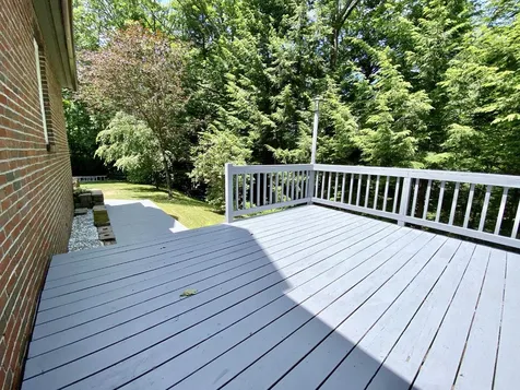 21 Trivett Lane Holderness NH 03245