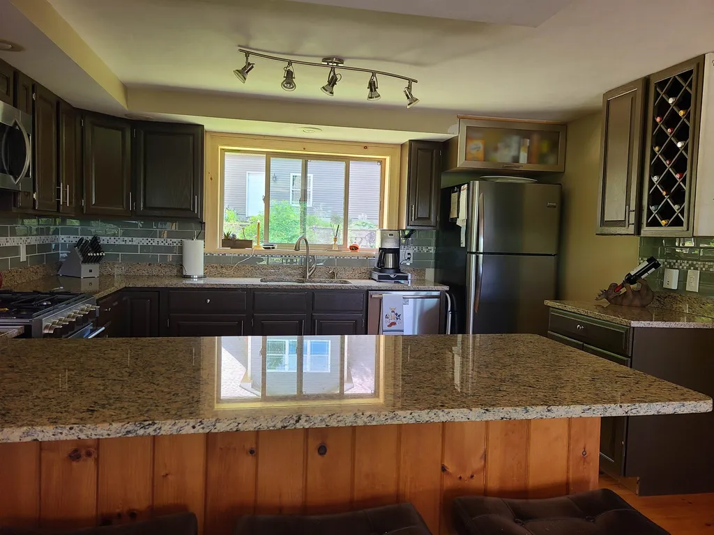 77 Heron Cove Road Wakefield NH 03872