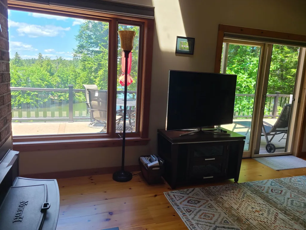 77 Heron Cove Road Wakefield NH 03872