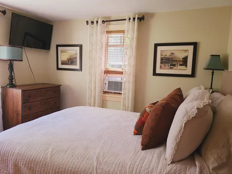 77 Heron Cove Road Wakefield NH 03872