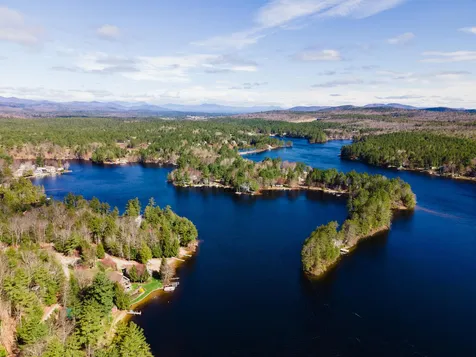 77 Heron Cove Road Wakefield NH 03872
