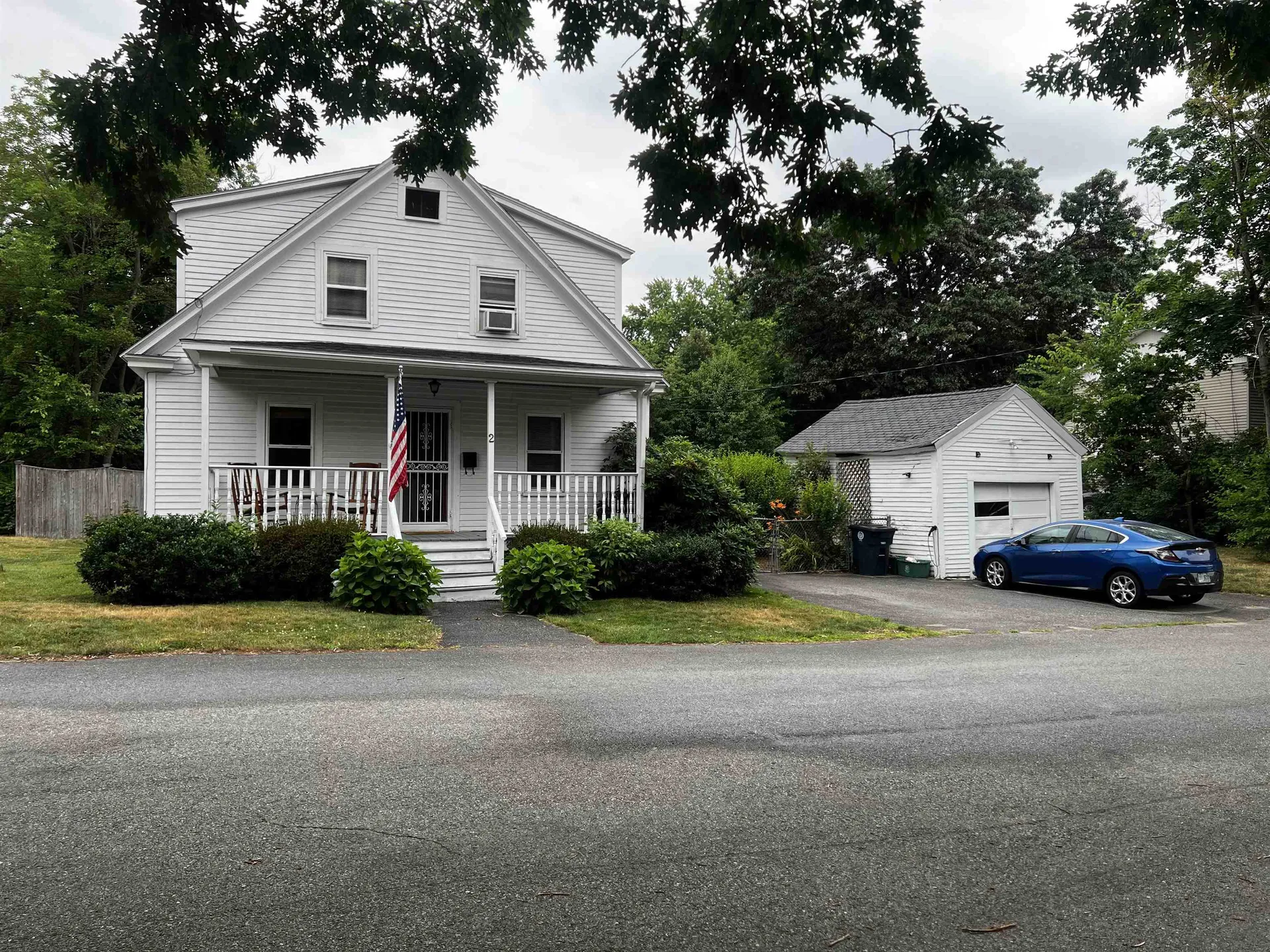 2 Carver Street Nashua NH 03064