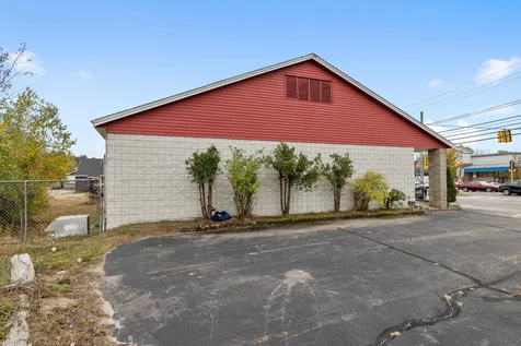199 Wakefield Street Rochester NH 03867