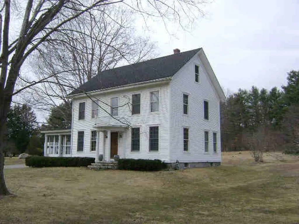123 Little River Road Hampton NH 03842