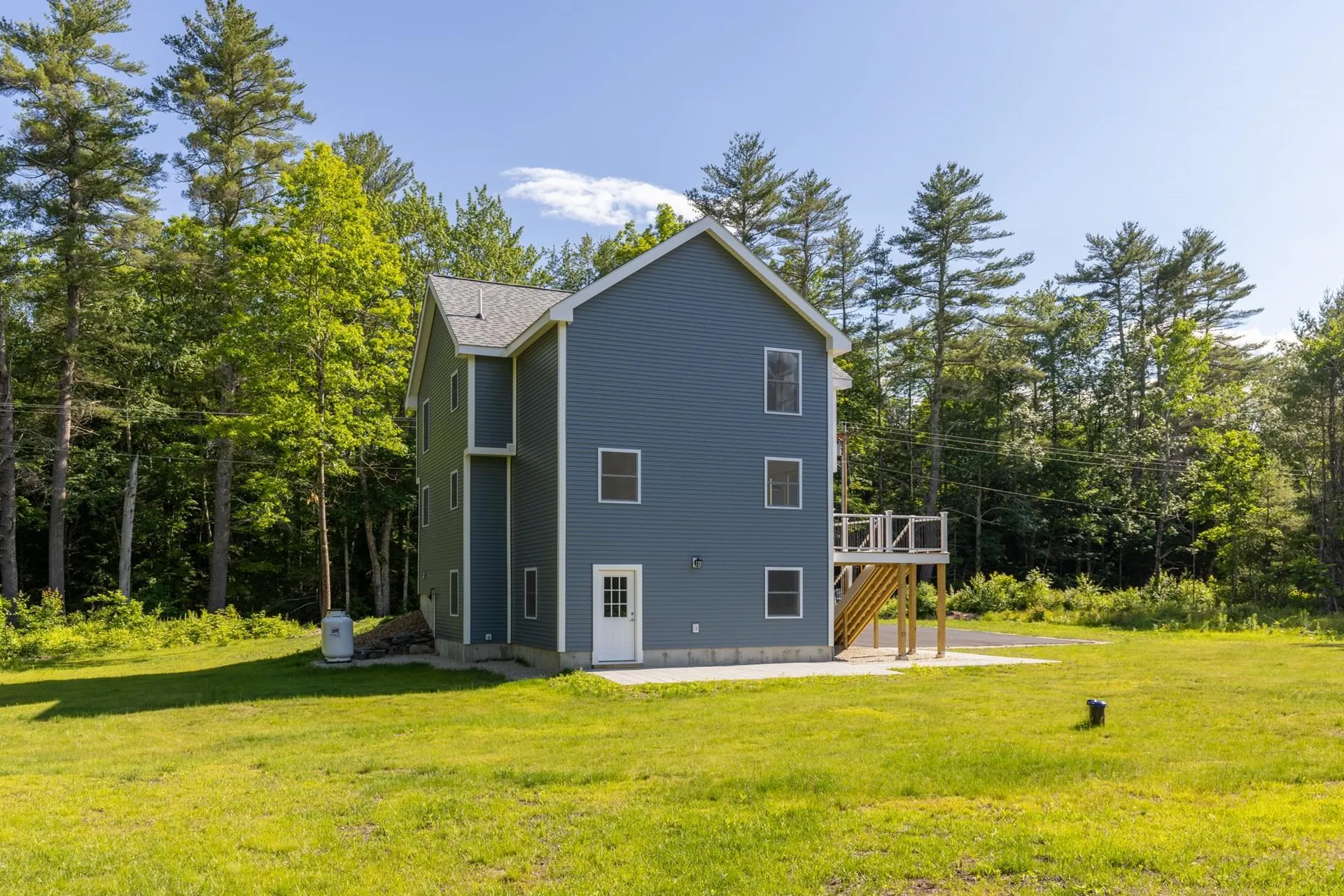 68 Thompson Mill Road Lee NH 03861