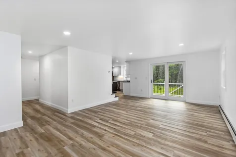 68 Thompson Mill Road Lee NH 03861