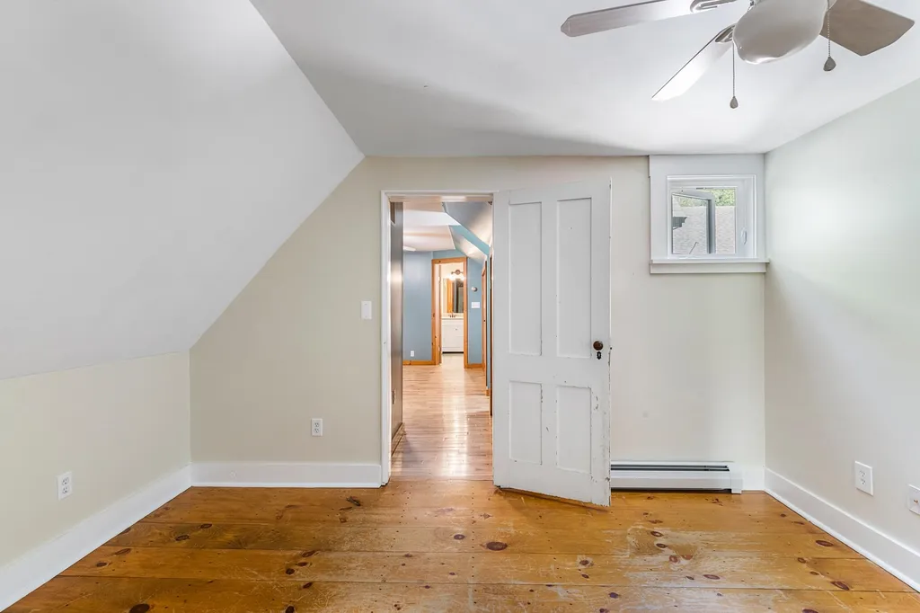12 Old Warner Road Bradford NH 03221