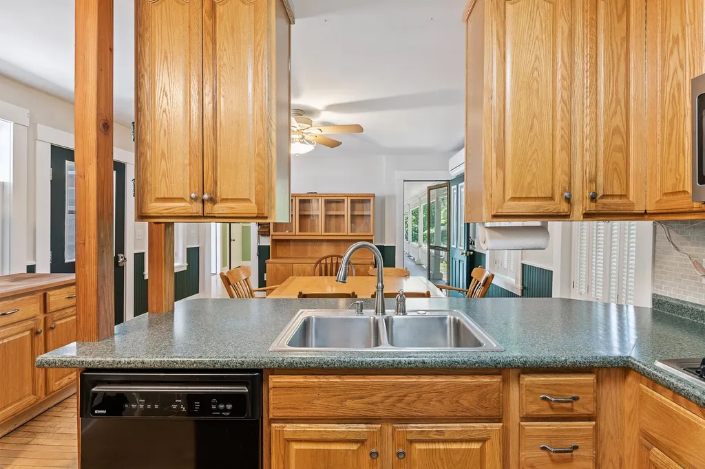 12 Old Warner Road Bradford NH 03221