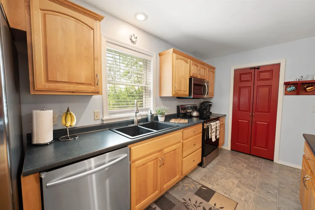 27 Philbrook Street Barre Town VT 05641