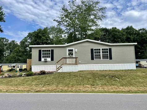36 Town Drive Hampton NH 03842