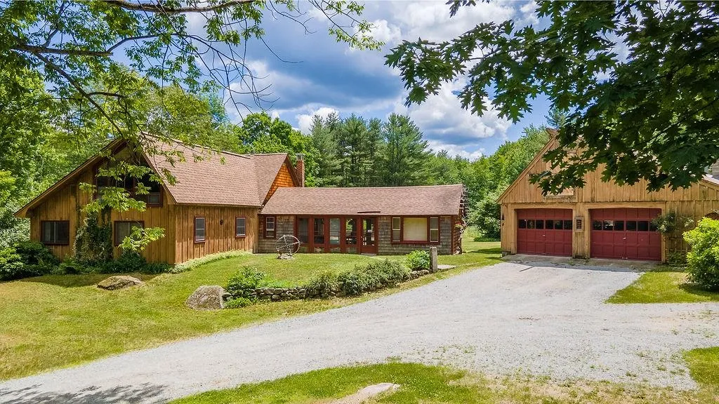 38 Old Francestown Road Deering NH 03244