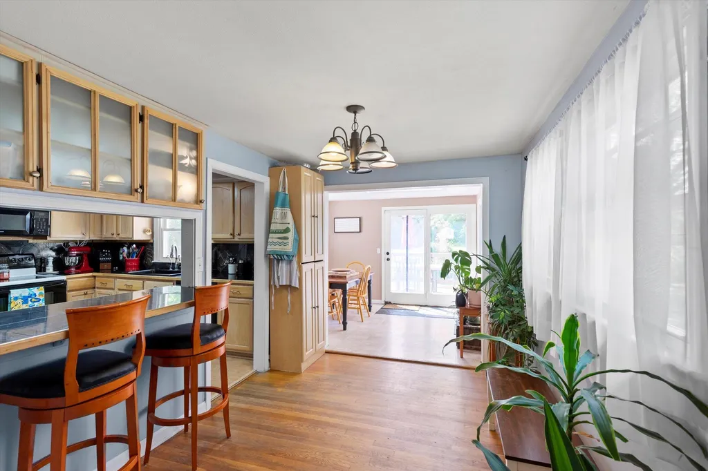 4 Jeannette Street Franklin NH 03235