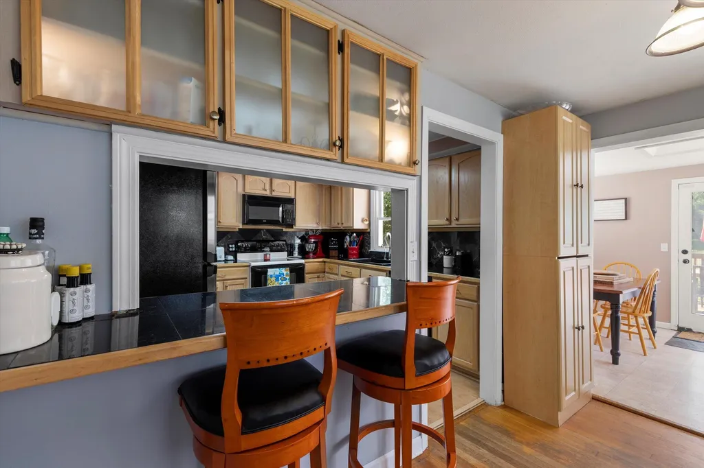 4 Jeannette Street Franklin NH 03235