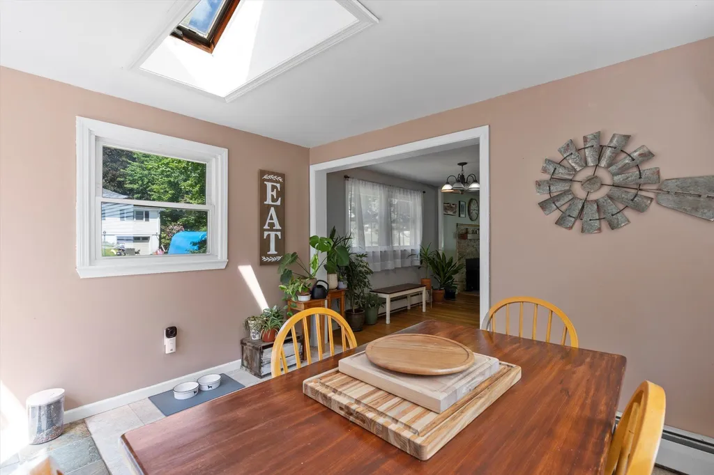4 Jeannette Street Franklin NH 03235
