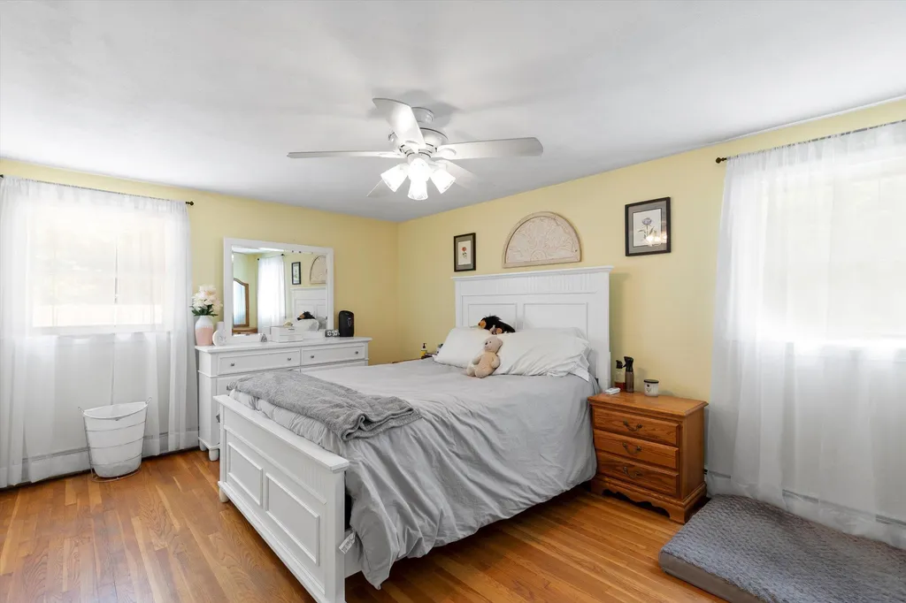 4 Jeannette Street Franklin NH 03235