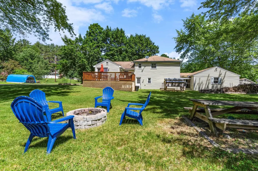 4 Jeannette Street Franklin NH 03235
