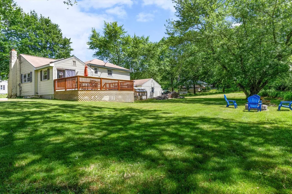 4 Jeannette Street Franklin NH 03235