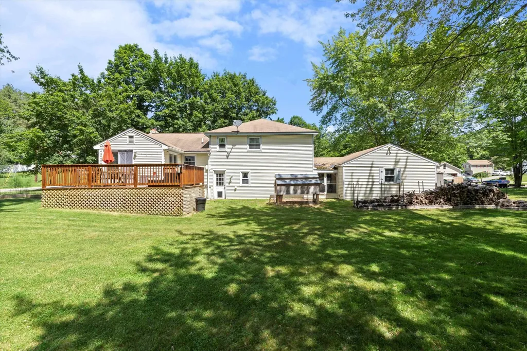 4 Jeannette Street Franklin NH 03235