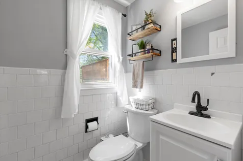 4 Jeannette Street Franklin NH 03235