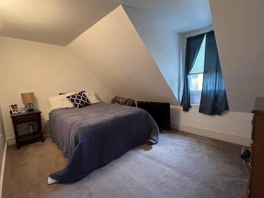 23 Cheney Street Newport NH 03773