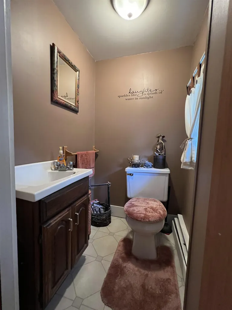 23 Cheney Street Newport NH 03773