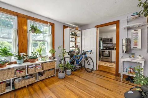1203 Woodbury Avenue Portsmouth NH 03801