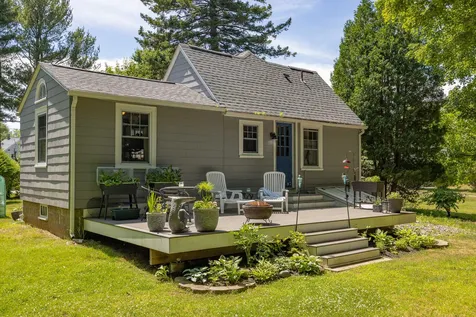 1203 Woodbury Avenue Portsmouth NH 03801