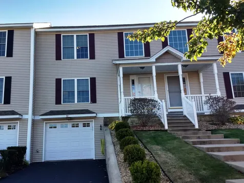 28 Owens Drive Swanzey NH 03446