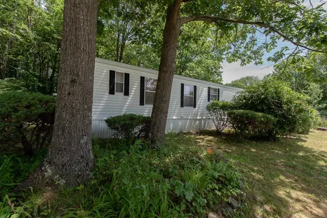 2 Fox Cross Lane Northwood NH 03261