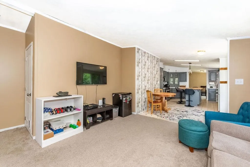 173 Lakeside Oaks Drive Barrington NH 03825