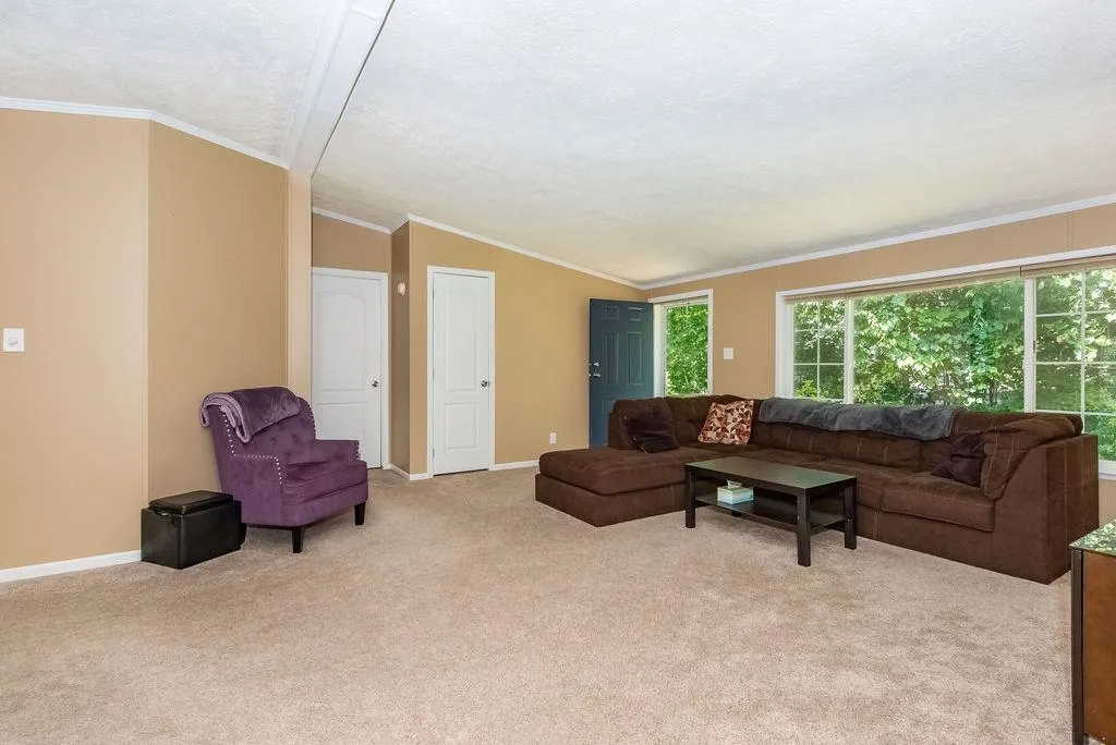 173 Lakeside Oaks Drive Barrington NH 03825