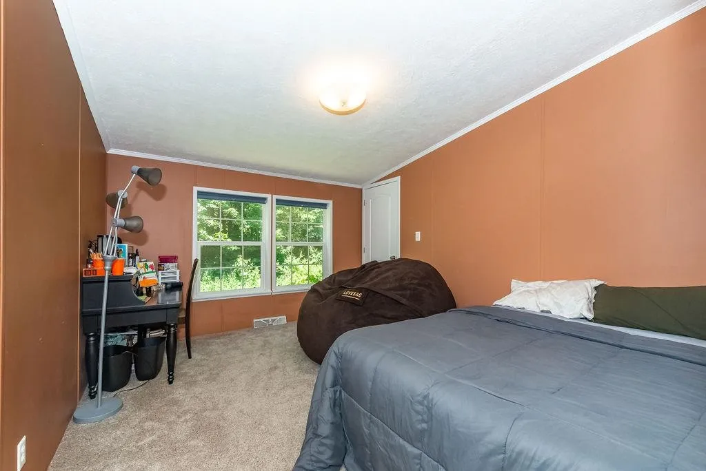 173 Lakeside Oaks Drive Barrington NH 03825