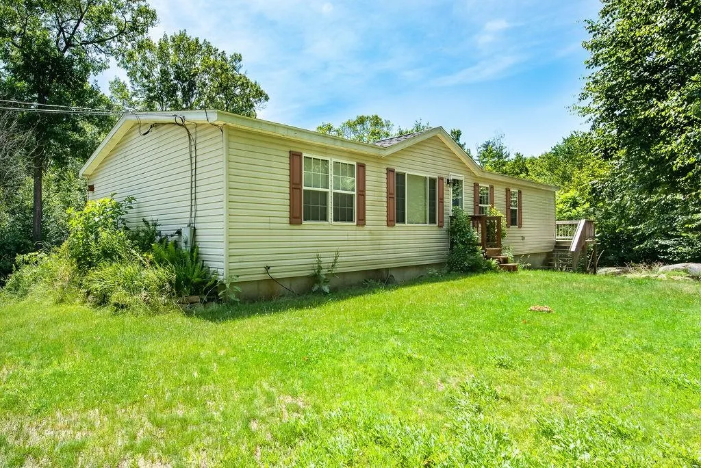 173 Lakeside Oaks Drive Barrington NH 03825