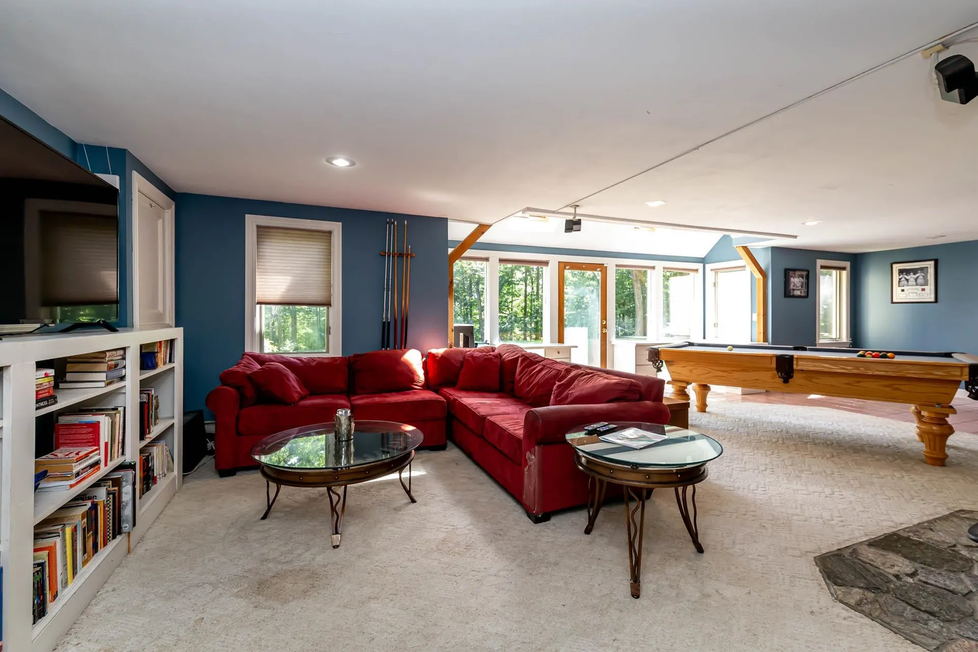 62 Alexander Road Londonderry NH 03053