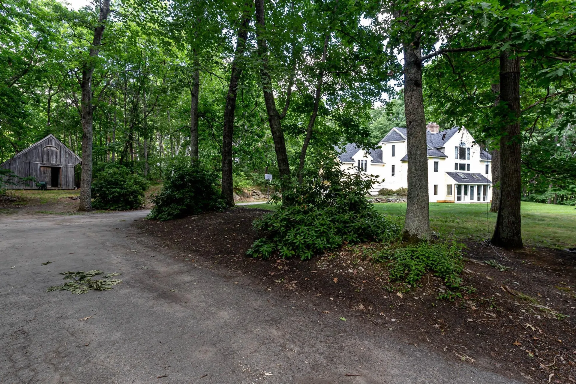 62 Alexander Road Londonderry NH 03053