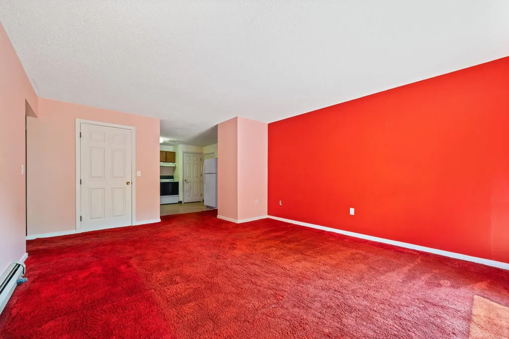 8 Northbrook Drive Manchester NH 03102