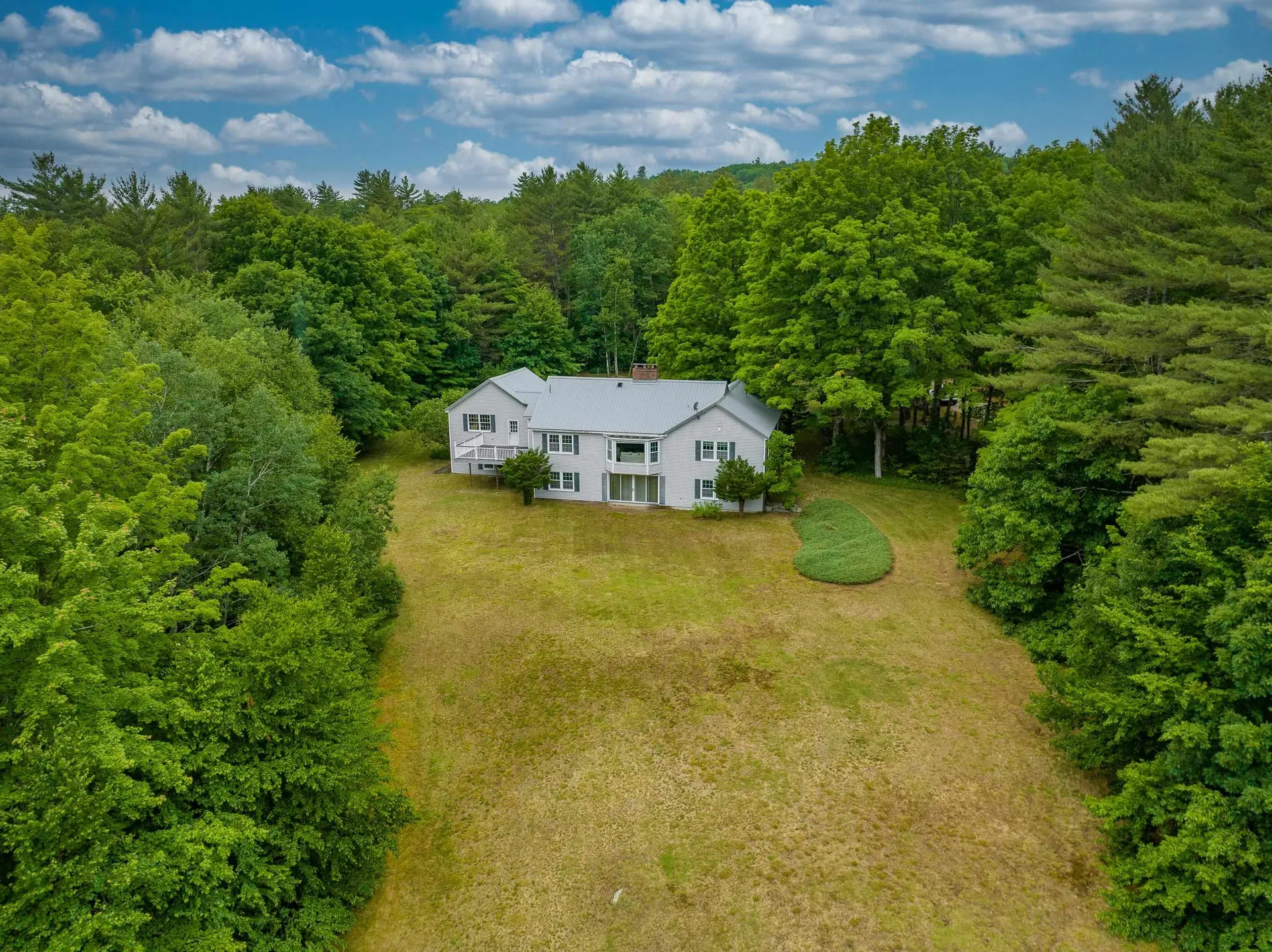 224 Beede Road Holderness NH 03245