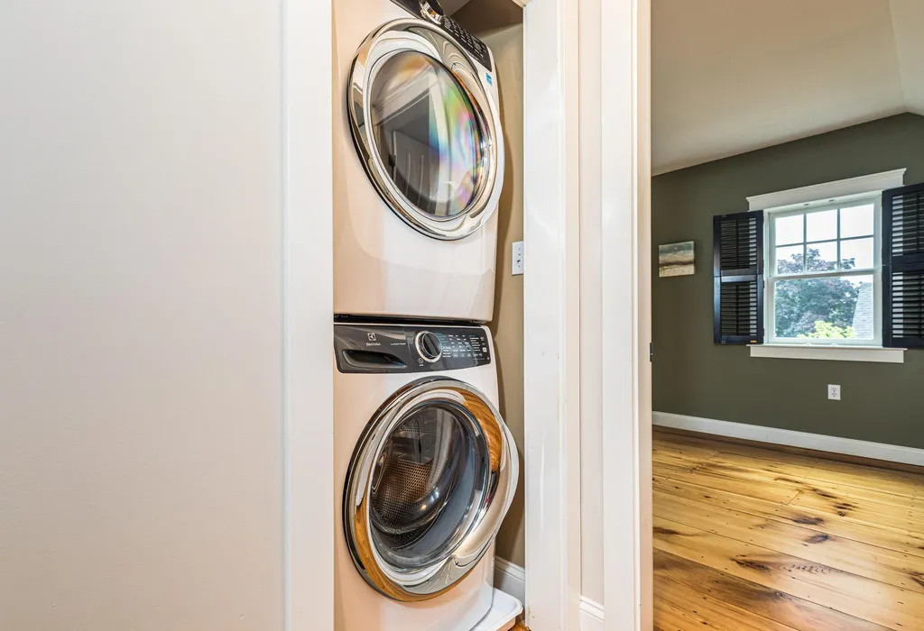206 Dennett Street Portsmouth NH 03801