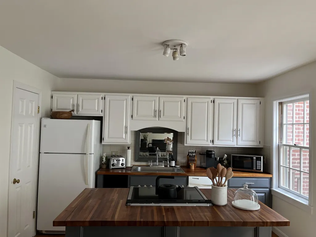 56 Townhouse Way Woodstock VT 05091