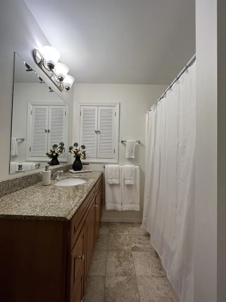 56 Townhouse Way Woodstock VT 05091